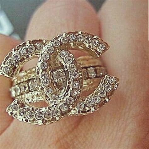 anillo chanel